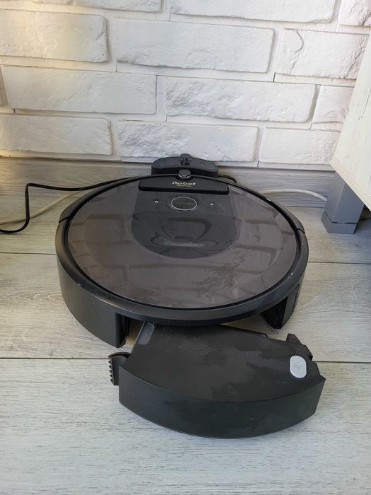 Robot i7 roomba używany