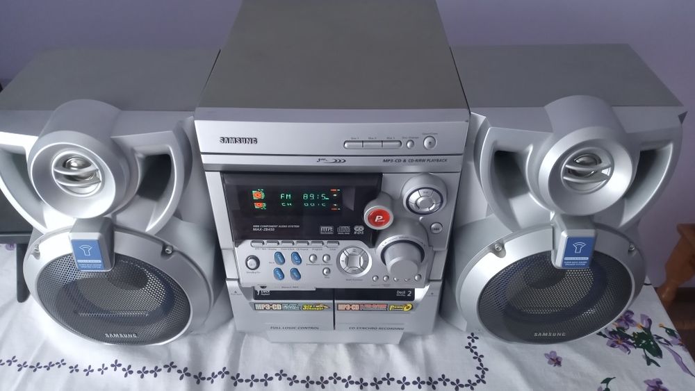 Музичний центр Samsung