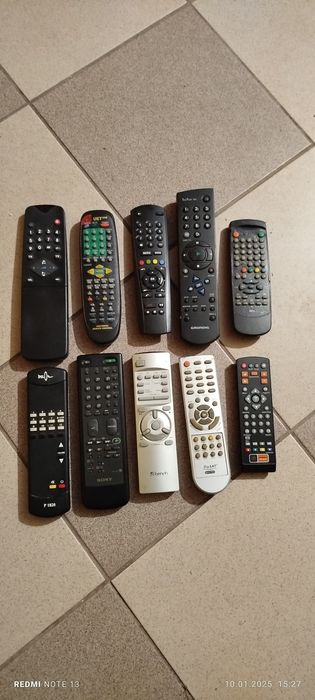 Piloty do telefonów