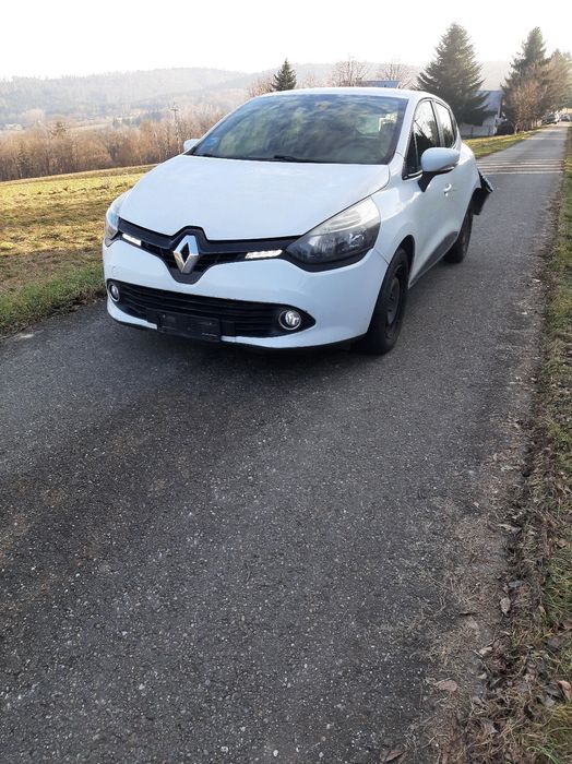 Renault  Clio 1.2 benzyna gaz uszkodzony