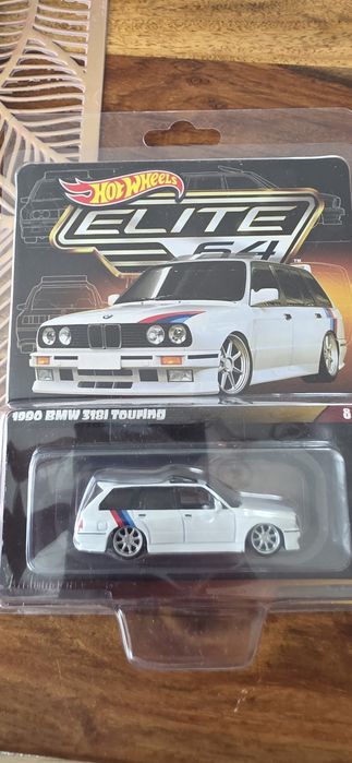 Hotwheels bmw 318 Elite 64