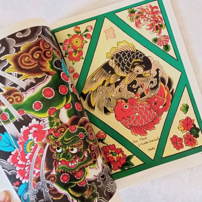 Livro de tattoo / tatuagem - Oriental Livro de tatuagens/ tattoo - Oriental volume 4- desenhos e pinturas