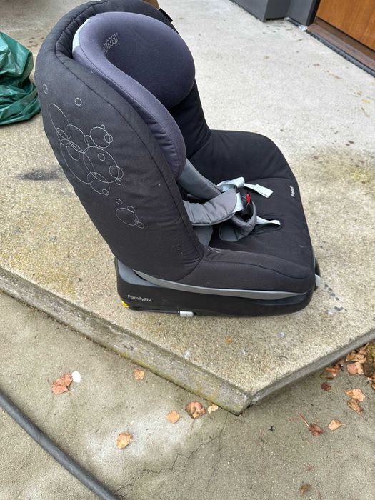 fotelik  dziecięcy maxi cosi pearl