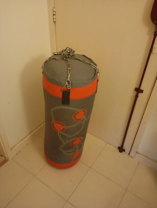 Saco de box usado em bom estado de conservação45€