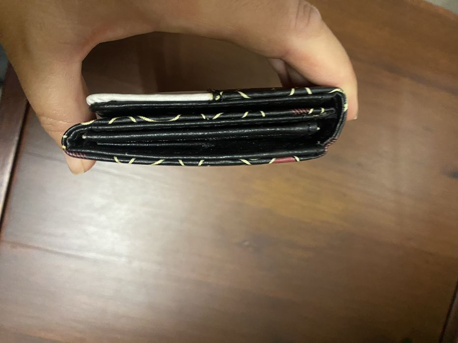 Porta moedas novo