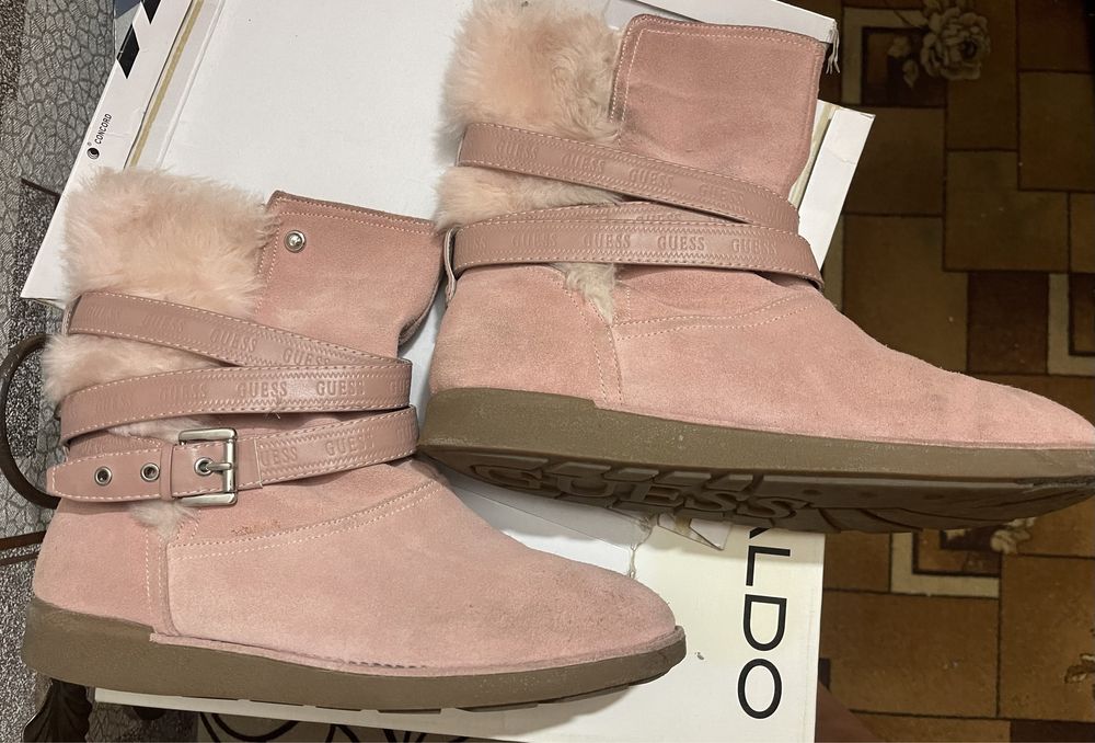 Жіночі уггі Guess, шкіра 41 р, 27 см устілка