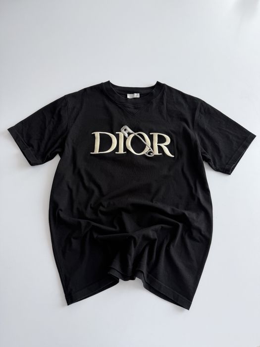 Футболка Dior розмір L стан ідеальний