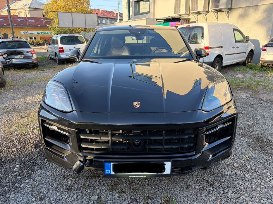 Porsche Cayenne Platinum Black Edition Coupé