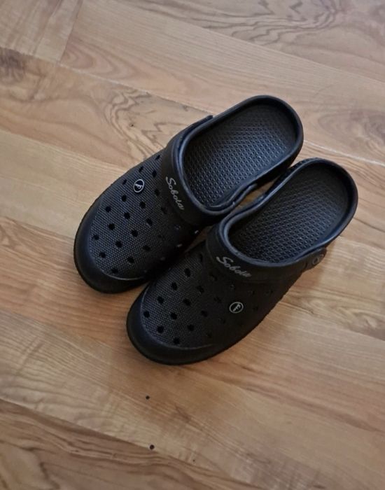 Nowe klapki męskie ażurkowe czarne Sobota 45