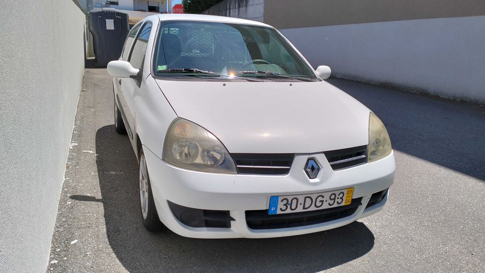 Renault Clio 1.5 dCi Comercial (2 Lugares) – 2007