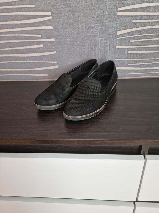 Czarne półbuty Graceland