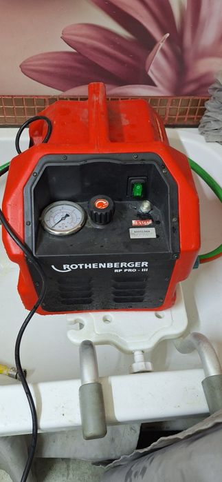 Pompa do prób ciśnienia wody