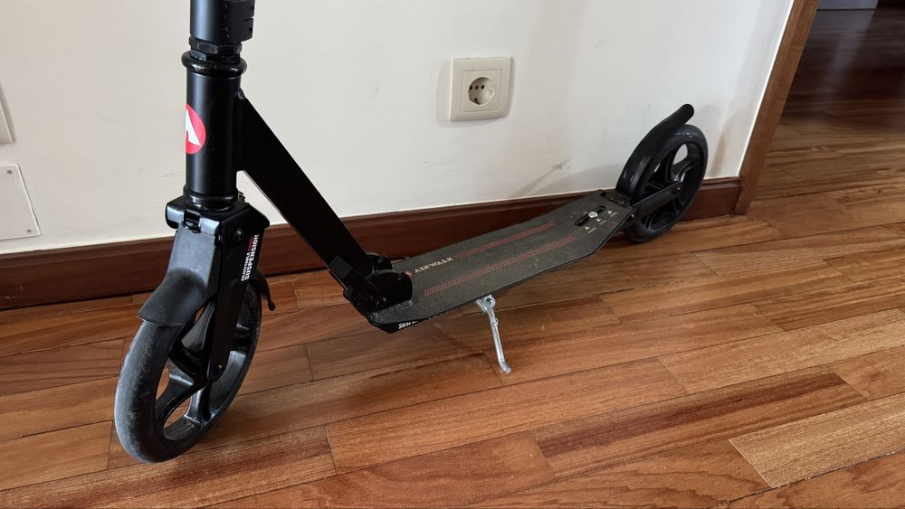 Trotinete Airwalk (até 100kg)