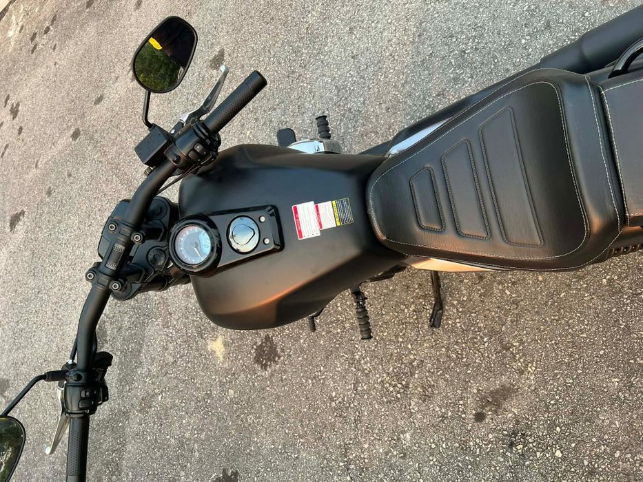 Moto Blutoc v- Bob 250cc / 2025