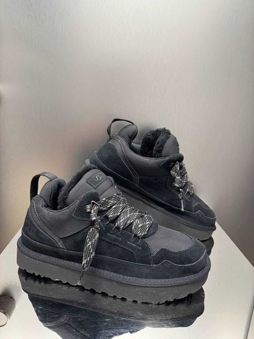 UGG Lowmel Black r.39