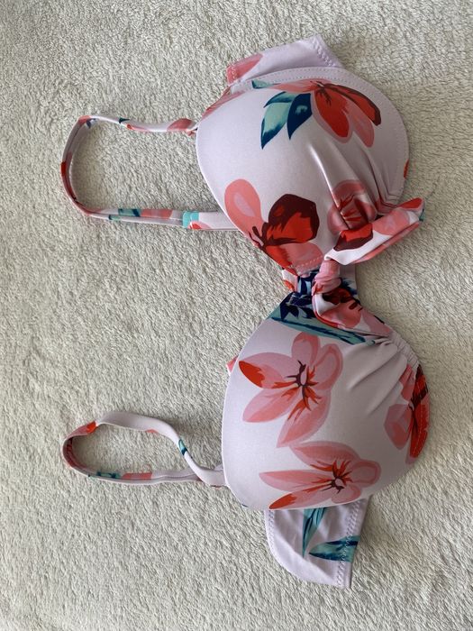 Strój kąpielowy M bikini biały w kwiaty nowy