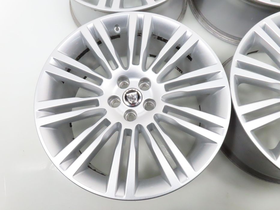 Felgi Aluminiowe Alufelgi 20'' Jaguar 5x108 8.5j Et45 Nr Hk83-1007-jb