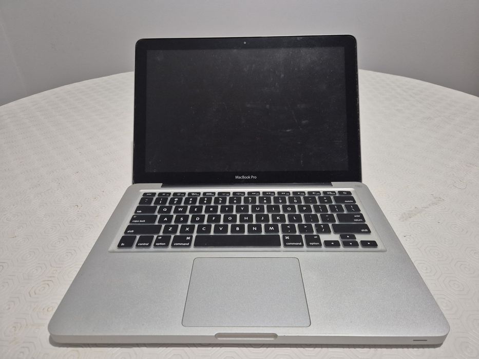 Macbook Pro com teclado em inglês