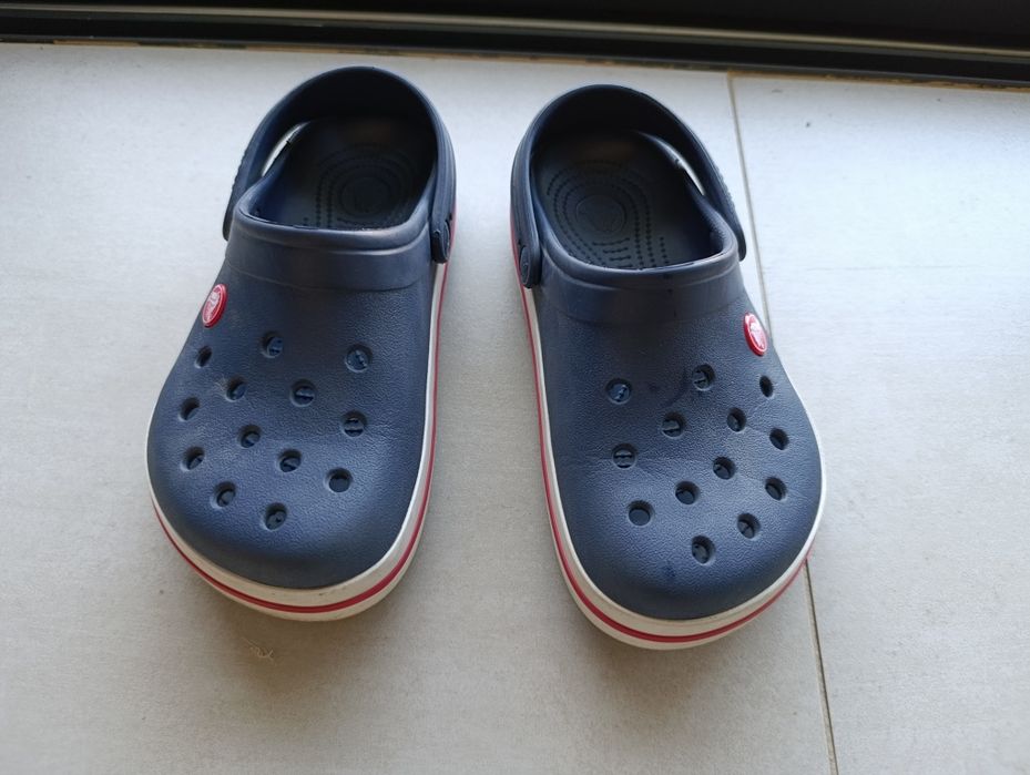 Crocks tamanho 34