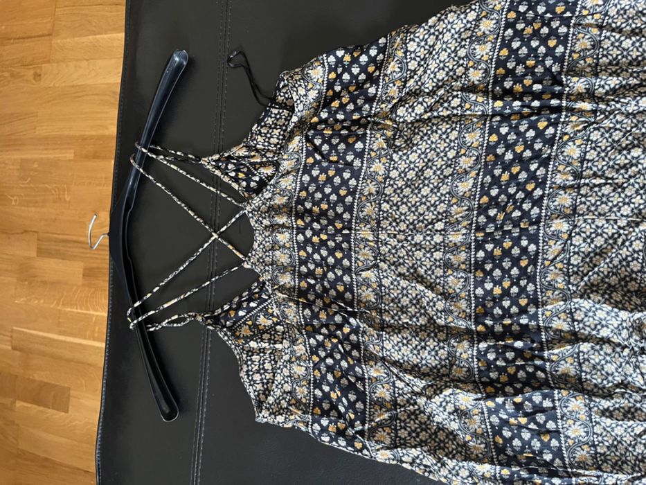 Tops/Blusas variados (M e L)