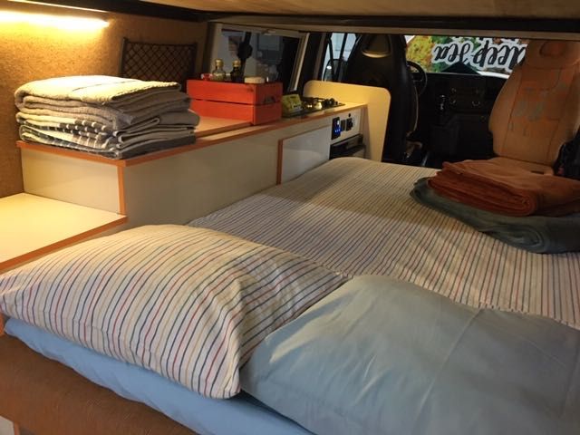 CAMPERVAN (autocaravana compacta)