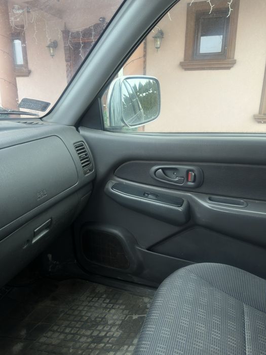 Mitsubishi L200 pickup