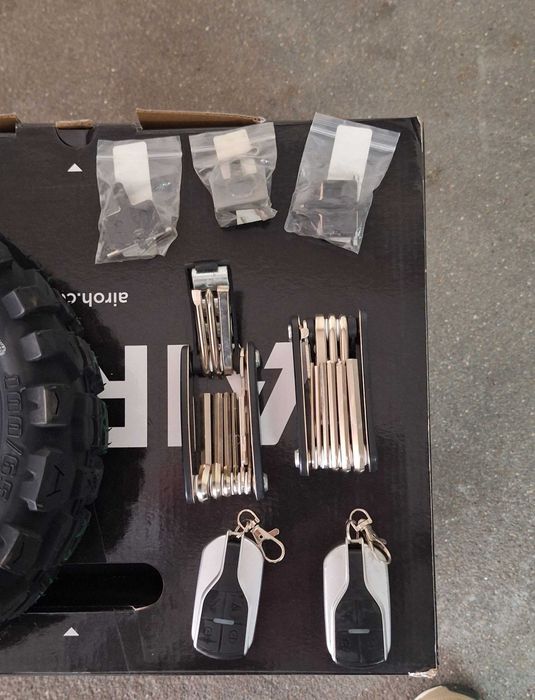 Laotie Ti30 em bom estado