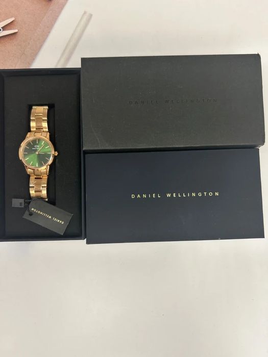 Zegarek Daniel Wellington Iconic Link Emerald 28 mm DW00100421