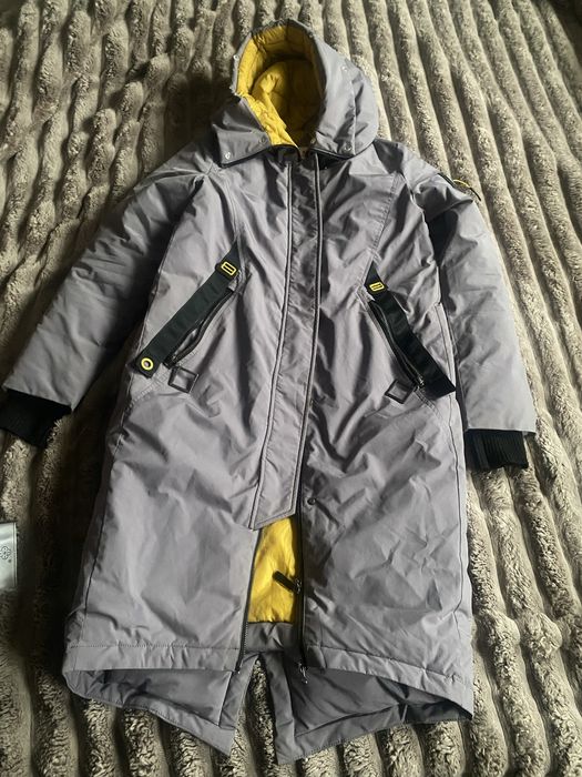 Продам зимову курточку
