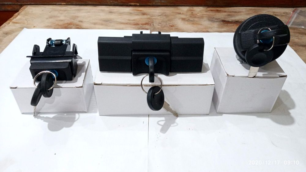 Ручка дверей замки VW Golf 2 Jetta 2 Passat B2. ВІДПРАВКА НАЛОЖЕНИМ !!