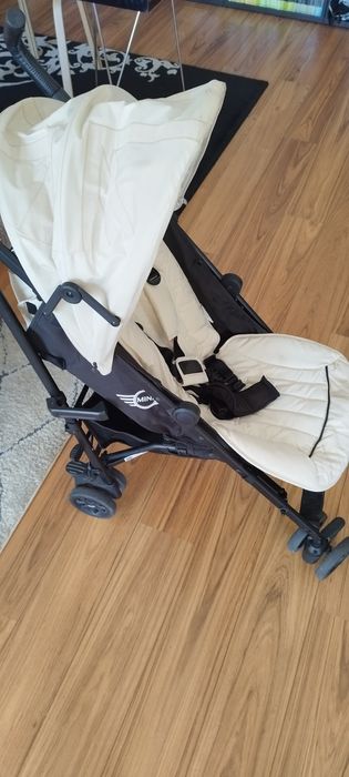 Cadeira de criança da mini