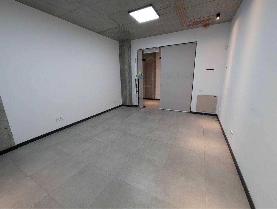 Продаж приміщення 395м2.,вул. В.Великого ЖК Америка Без комісії