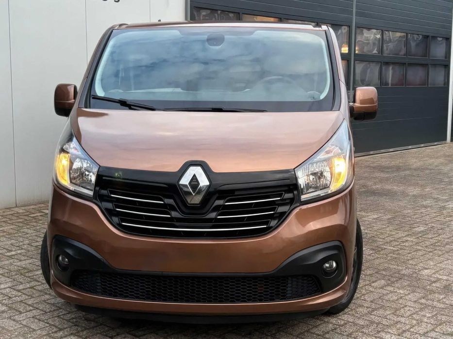Renault Trafic      2015