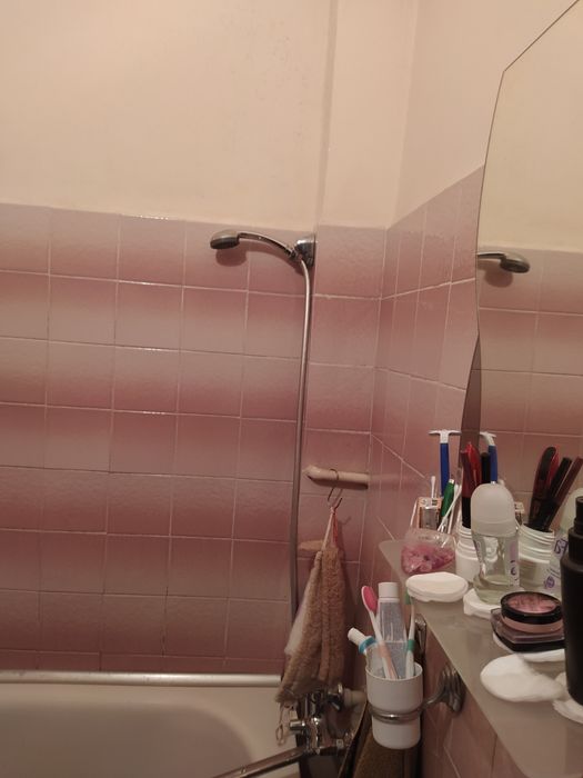 Без посредников.Продам 1 комнатную квартиру Сталинку