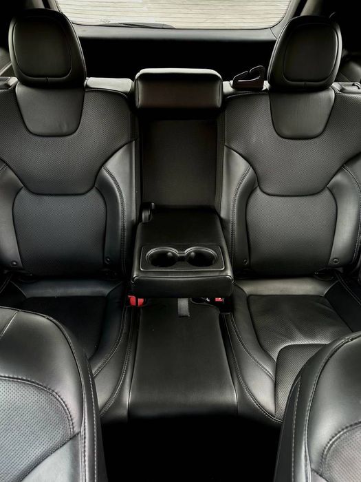 Прокат авто Jeep Cherokee 2019 рік