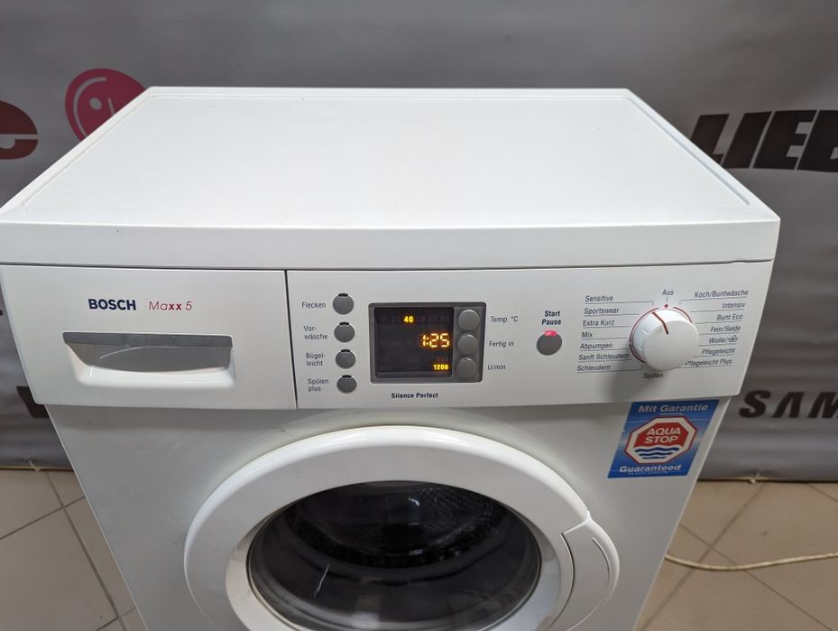 Стиральная машина  марки Bosch 46 см глубина