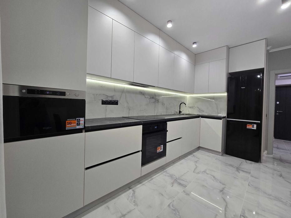 1-кім.кв. вул. Коновальця ЖК Майн Хаус  Центр