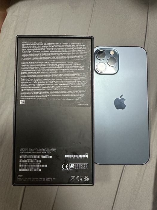 Продам Iphone 12 PRO MAX  256  gbLock