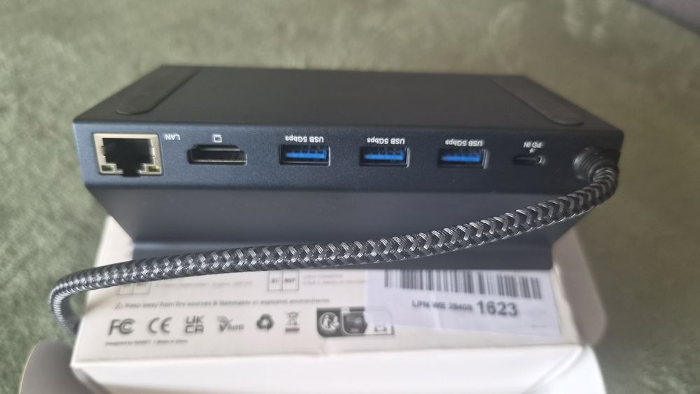 iVANKY 8-w-1 Dock dla ROG Ally