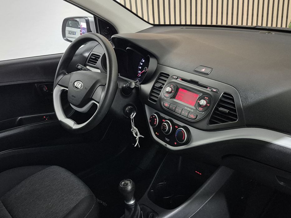 Kia Picanto - 48.000KM | GARANTIA | NACIONAL