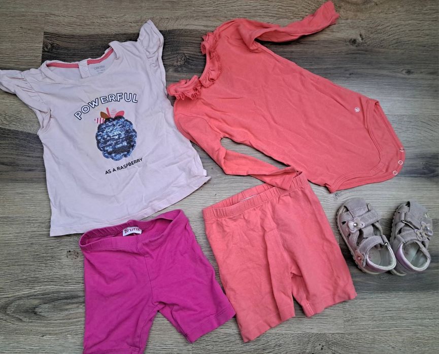 Лот одягу на дівчинку літо 74-80 розмір 20 речей