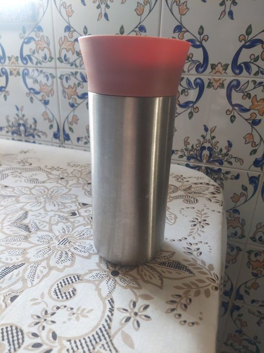 Garrafa de água térmica Berghoff Leo 330 ml