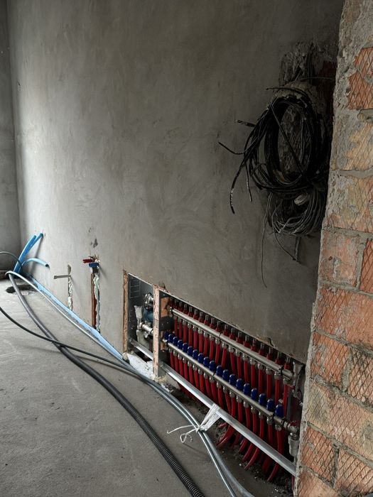 Новий будинок в с.Коровія