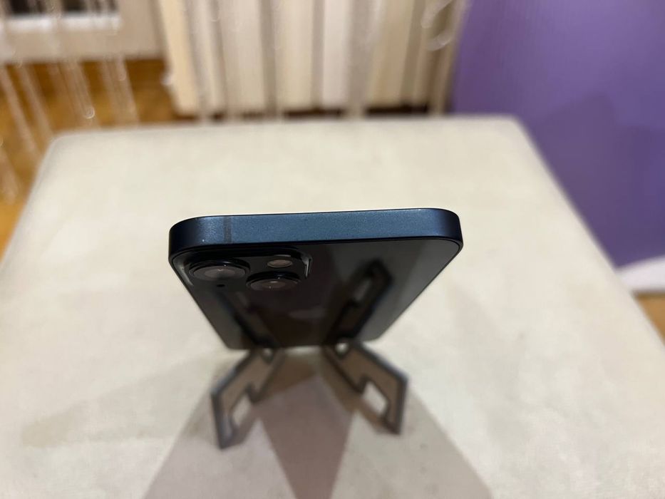 Iphone 13 128Gb Neverlock АКБ 100% ІДЕАЛ без втручань
