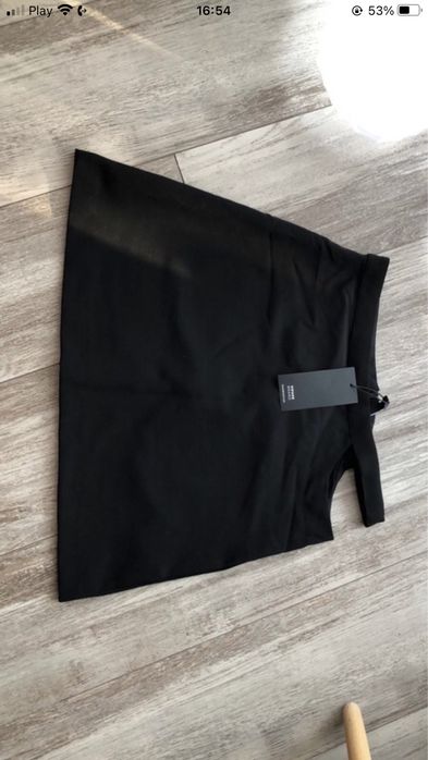 Czarna spódniczka House