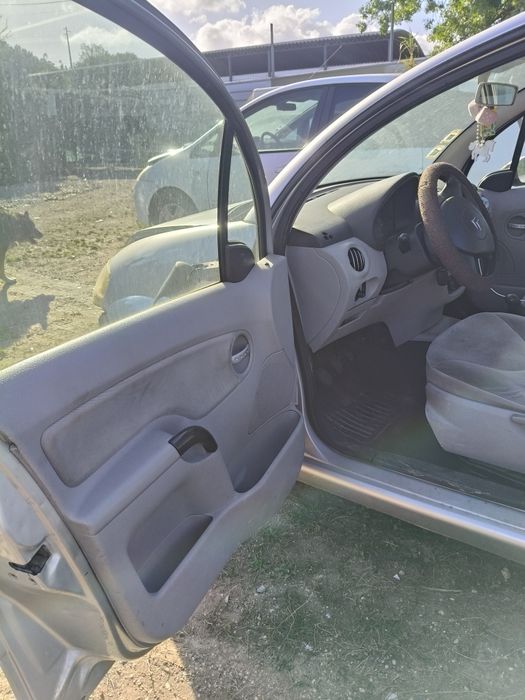 Citroen C3 ano 2002 só peças