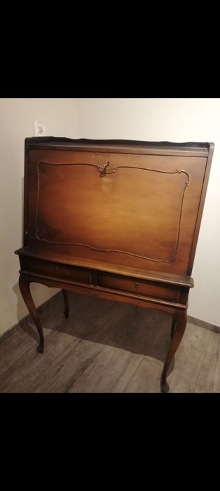 Antyki Ludwikowskie sekretarzyk i ława