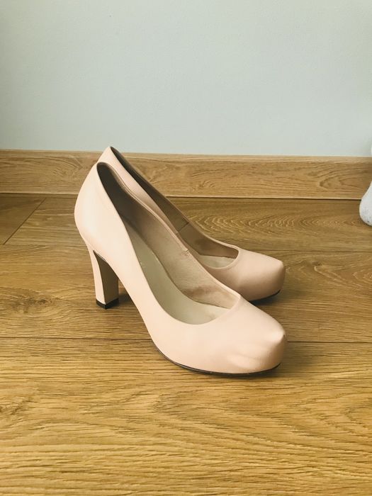 Buty czółenka Baldowski rozmiar 36