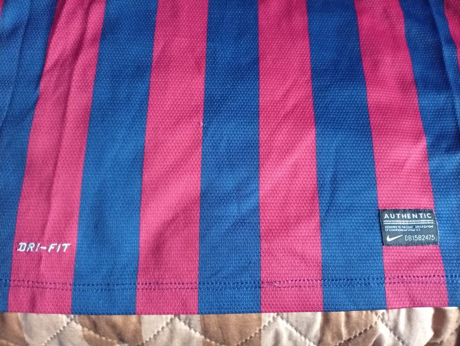 T-shirt de futebol do Barcelona tamanho S