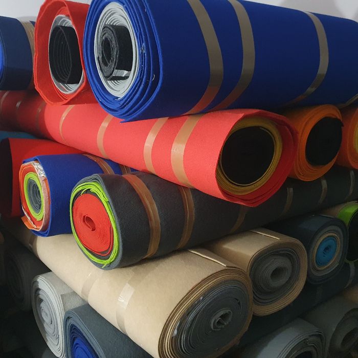 Wykladzina gruba 5 mm mata budowlana ochronna rolki po 50 mkw